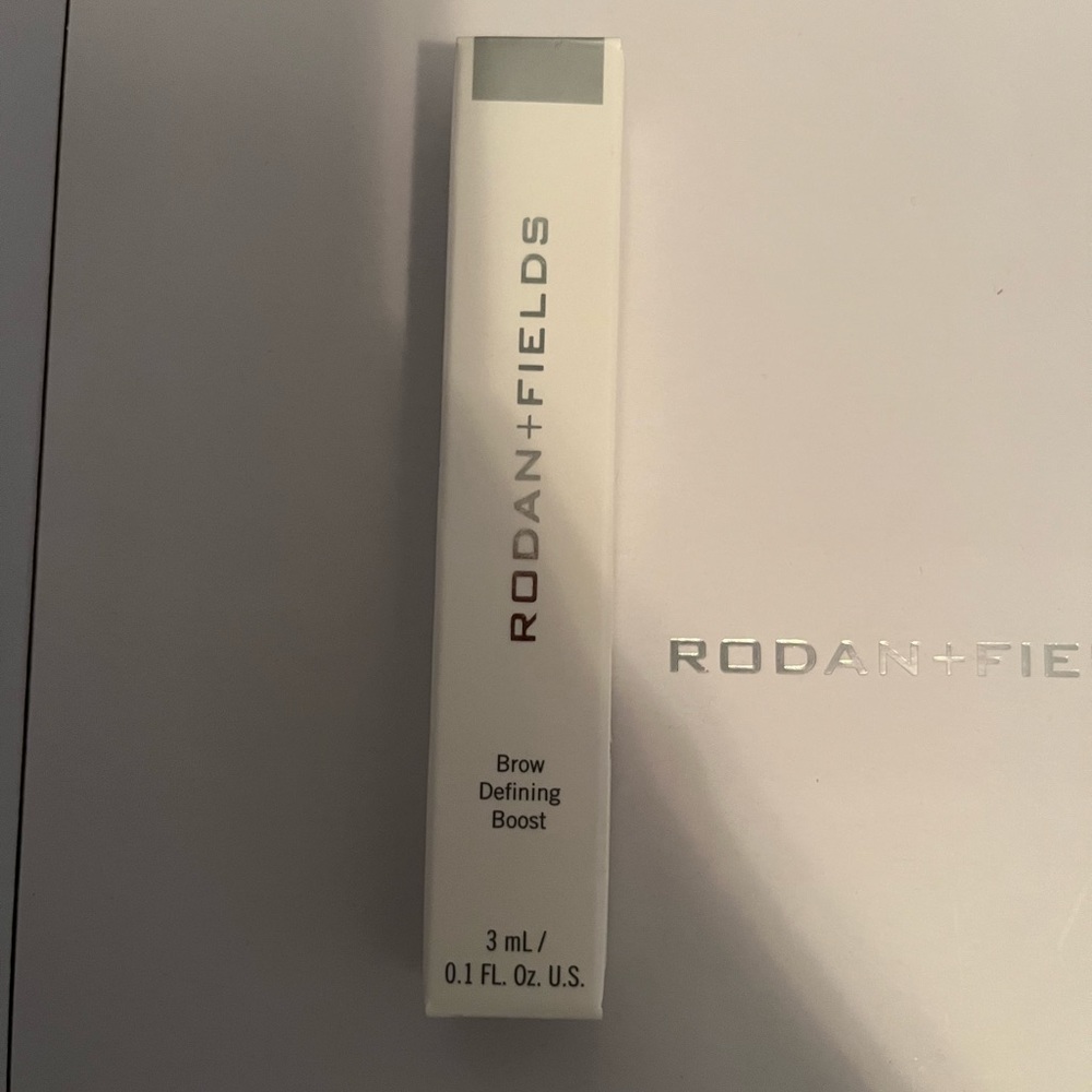 Rodan and Fields Brow defining boost/3ml